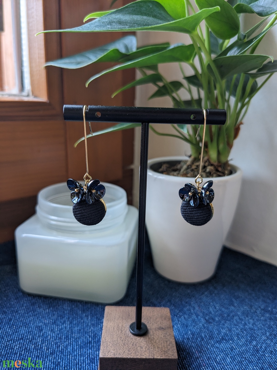 Kétvirágos feketefarmer fülbevaló - ékszer - fülbevaló - lógó fülbevaló - Meska.hu