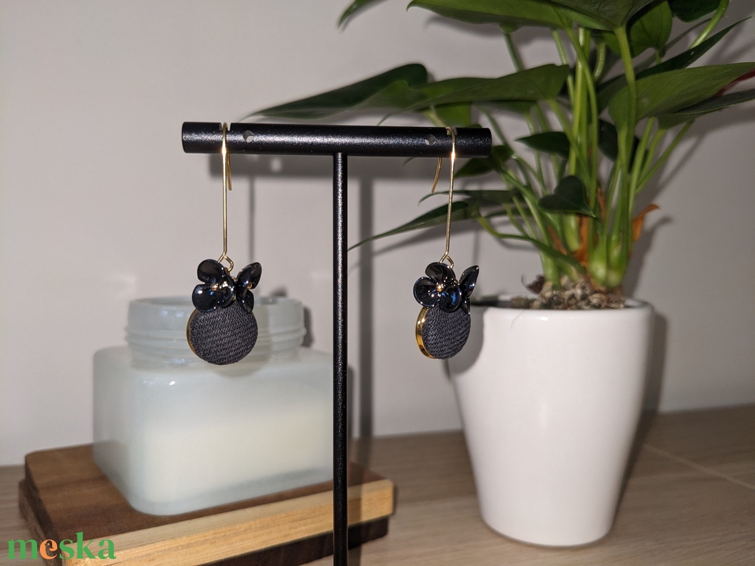 Kétvirágos feketefarmer fülbevaló - ékszer - fülbevaló - lógó fülbevaló - Meska.hu