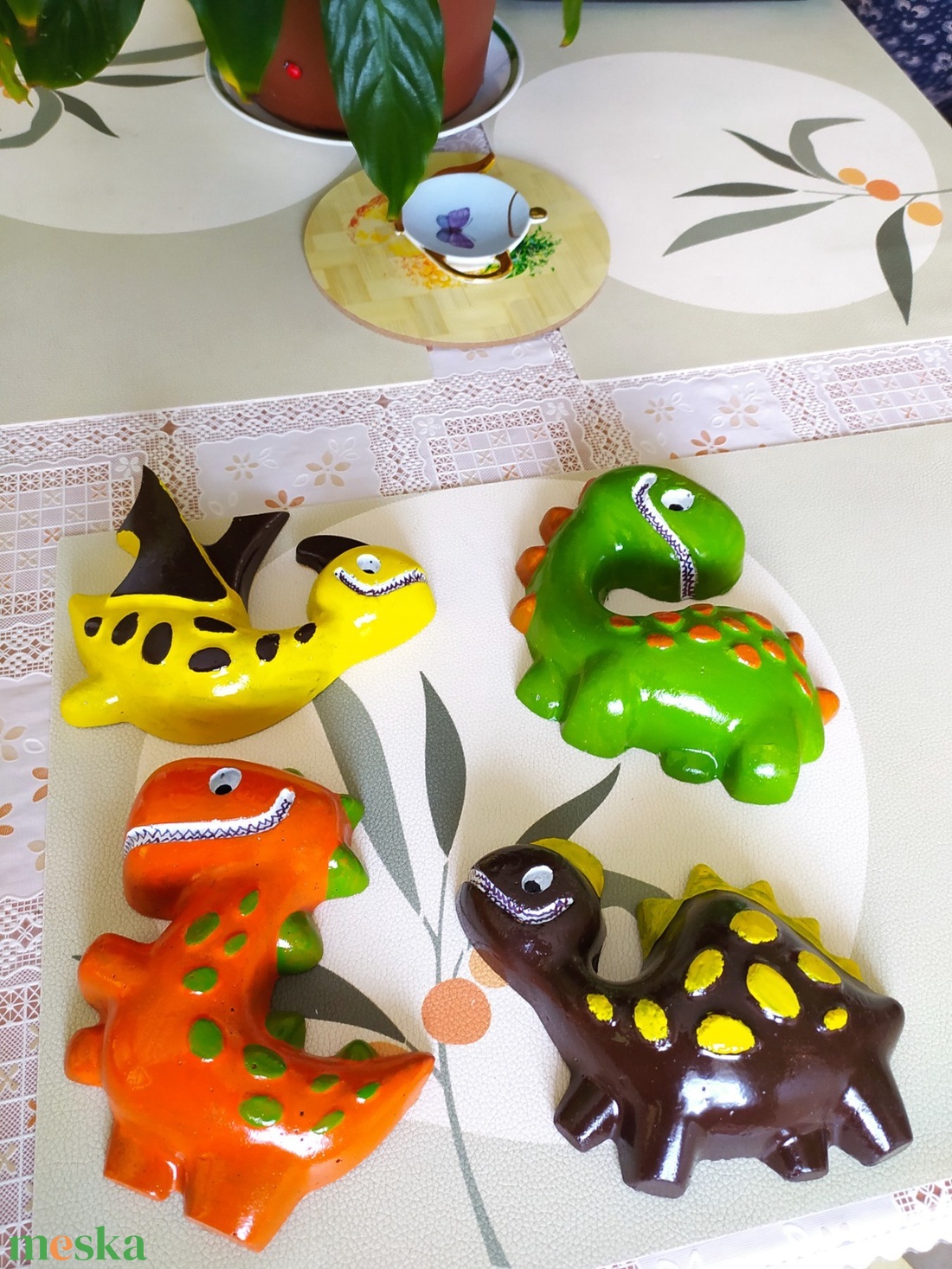 Festett Beton Dinoszaurusz. - otthon & életmód - dekoráció - dísztárgy - Meska.hu Festett Beton Dinoszaurusz. - otthon & életmód - dekoráció - dísztárgy - Meska.hu