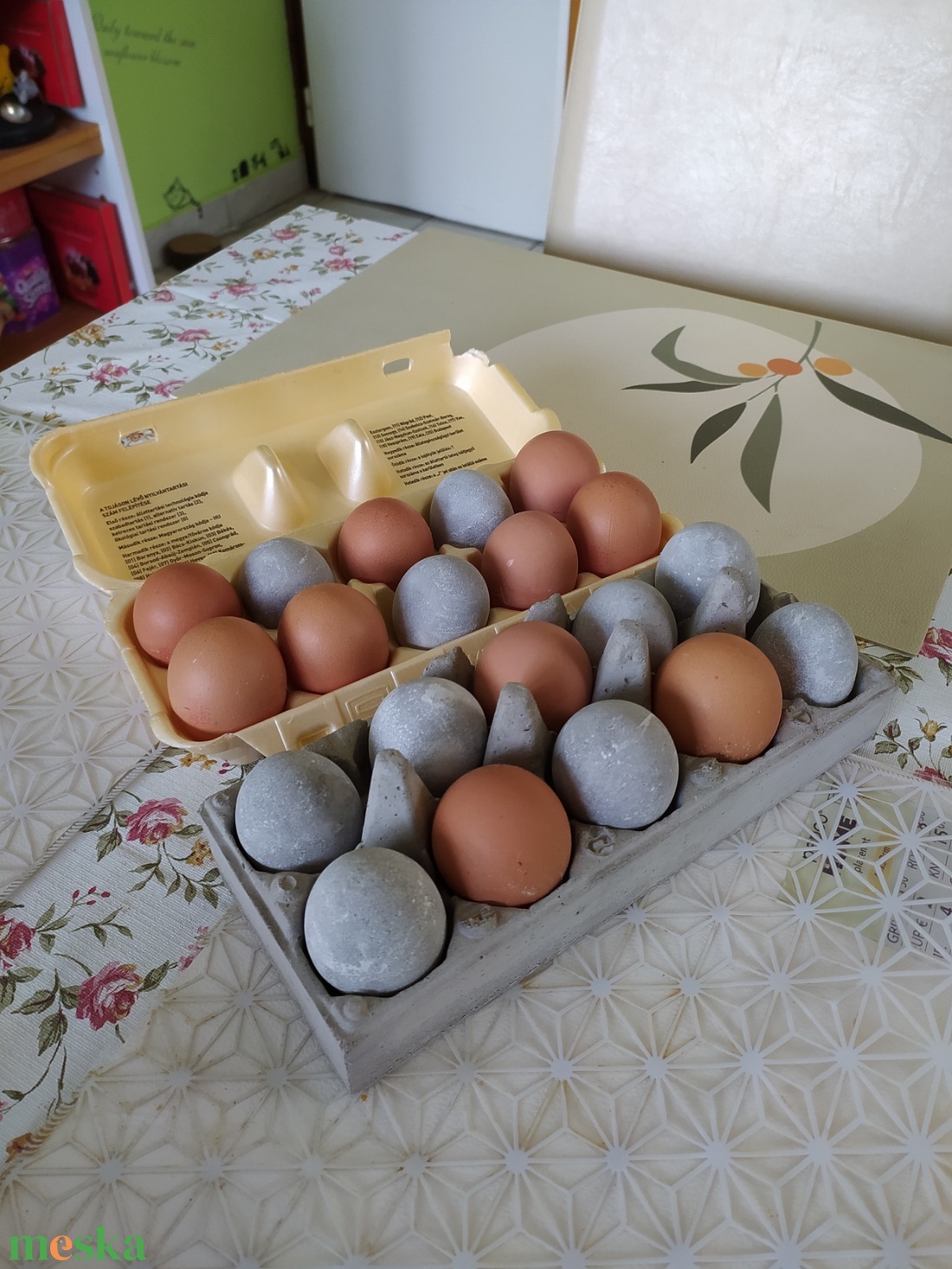 Beton tojástartó beton tojásokkal - otthon & életmód - dekoráció - asztal és polc dekoráció - asztaldísz - Meska.hu Beton tojástartó beton tojásokkal - otthon & életmód - dekoráció - asztal és polc dekoráció - asztaldísz - Meska.hu
