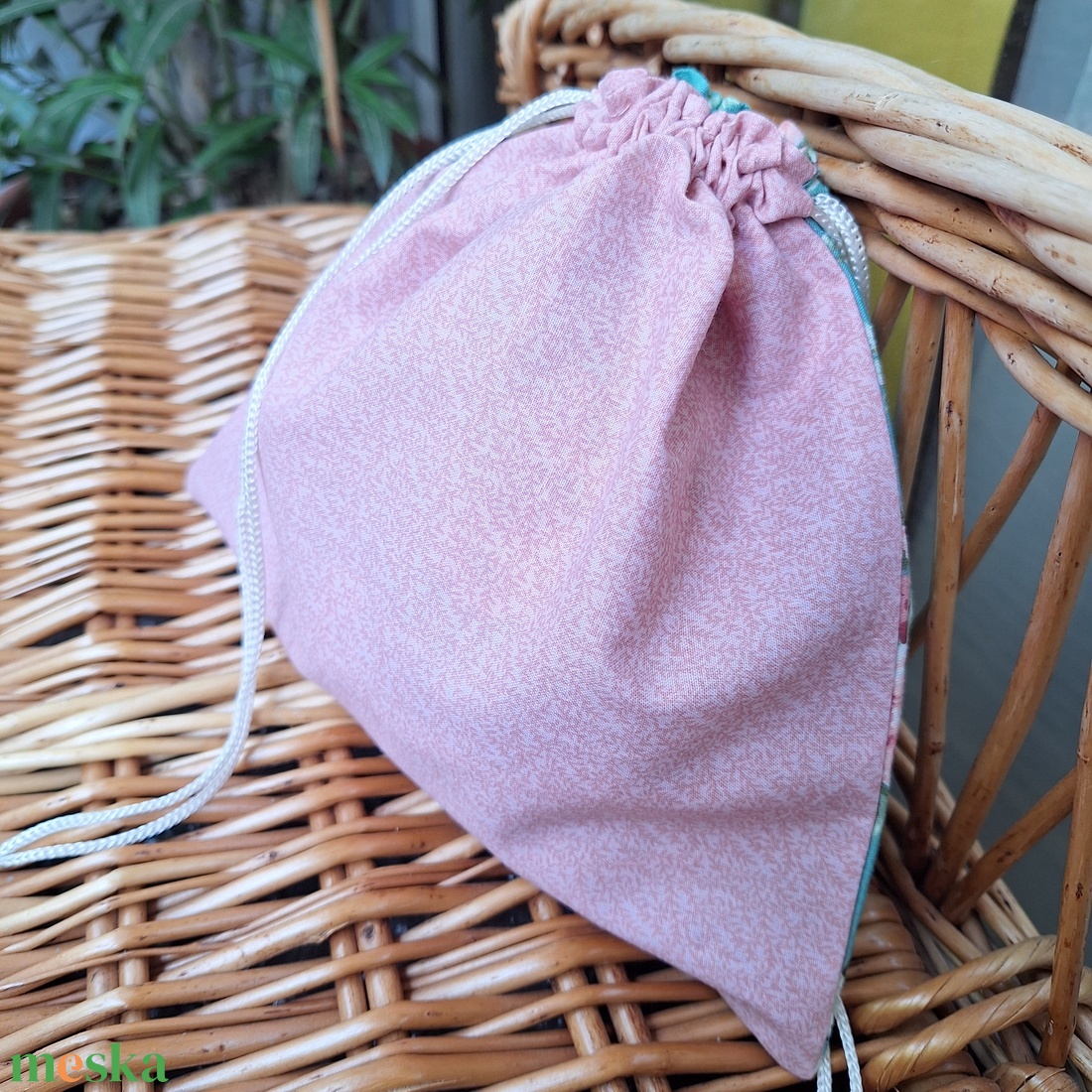 Edényfogók ajándék tasakkal - otthon & életmód - konyhafelszerelés, tálalás - konyhai textil - edényfogó & edényfedő - Meska.hu Edényfogók ajándék tasakkal - otthon & életmód - konyhafelszerelés, tálalás - konyhai textil - edényfogó & edényfedő - Meska.hu