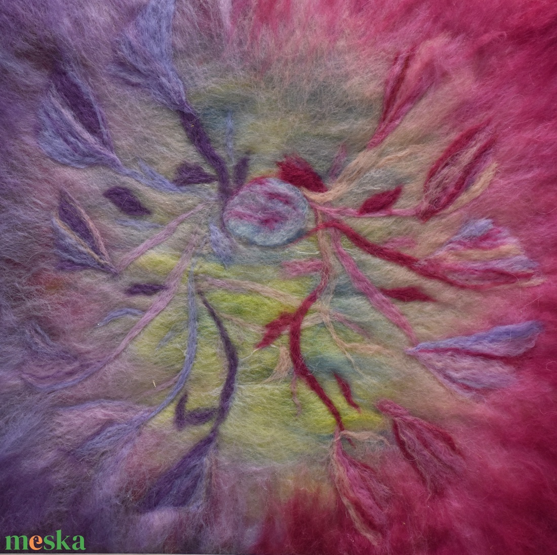 Kapcsolódás - Nemezelt gyapjú falikép - művészet - textilkép - nemezelt - Meska.hu