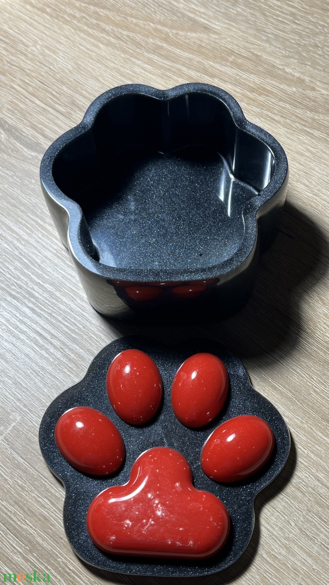 Epoxi Mancs alakú ékszertartó/kincsesdoboz - ékszer - ékszertartó - ékszerdoboz - Meska.hu