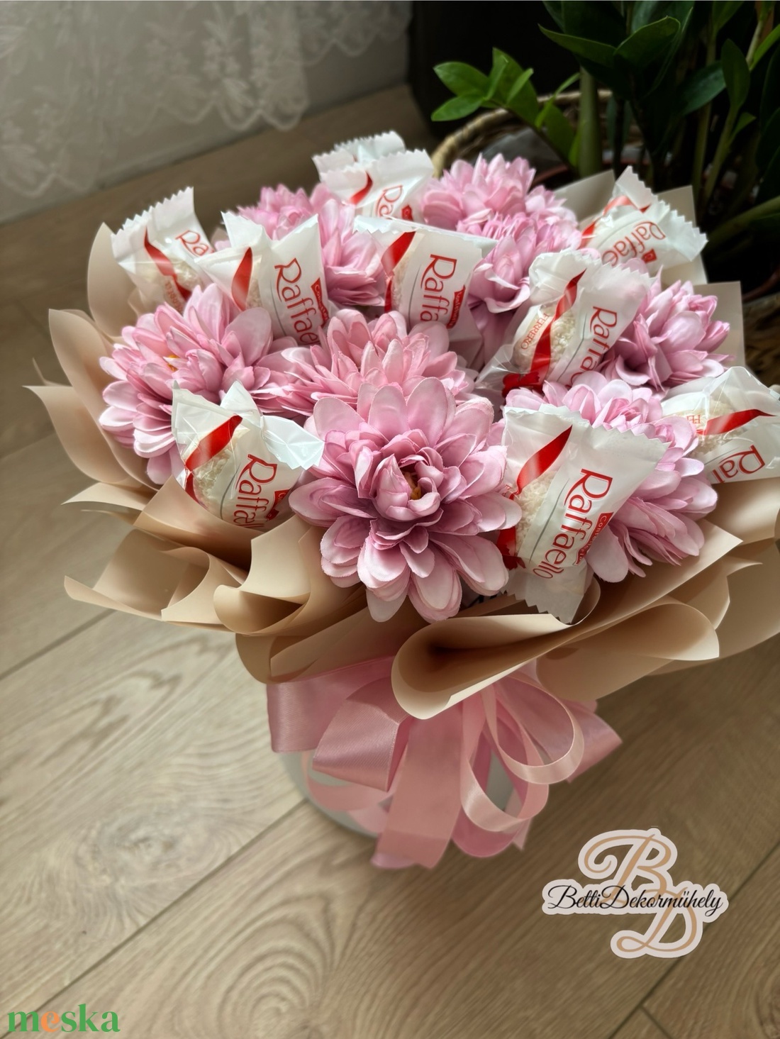 Raffaello ajándék box, virágbox - otthon & életmód - dekoráció - virágdísz és tartó - virágbox, virágdoboz - Meska.hu