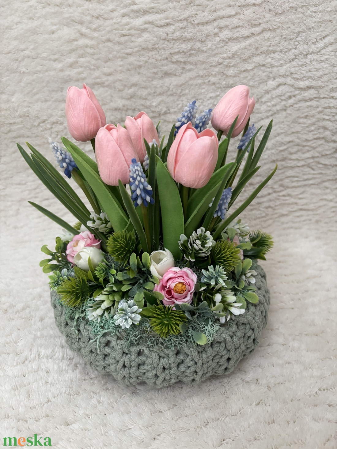 Tulipános asztaldísz  - otthon & életmód - virágdekoráció - virágdíszek - asztali virágdísz - Meska.hu