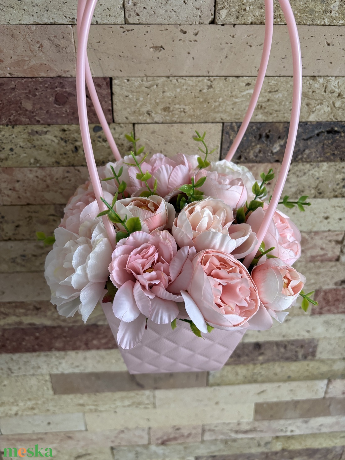 Barack árnyalatú ballagási táska  -  - Meska.hu