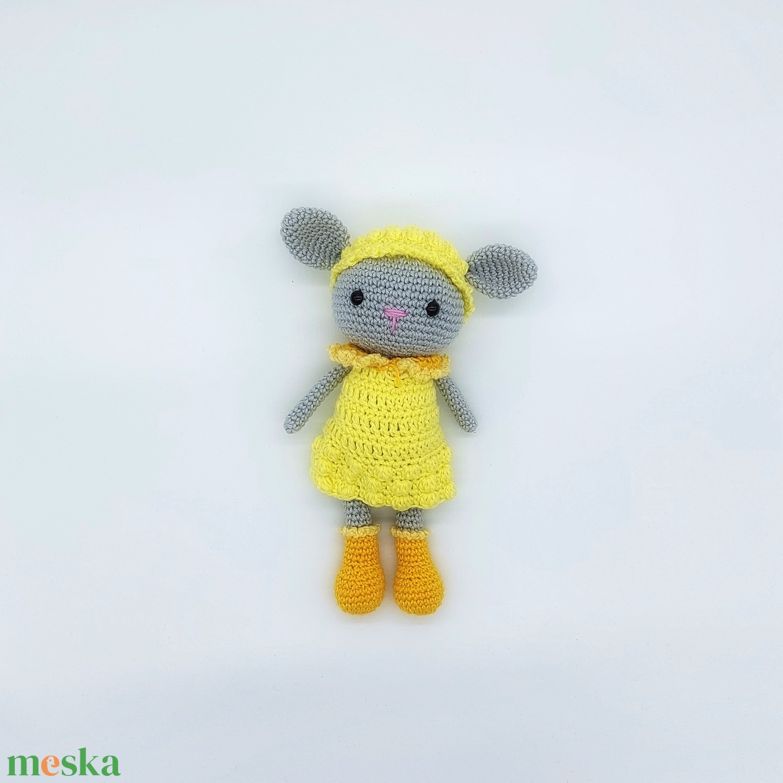 Amigurumi bárányka sárga ruhában - játék & sport - plüssállat & játékfigura - plüss bárány - Meska.hu