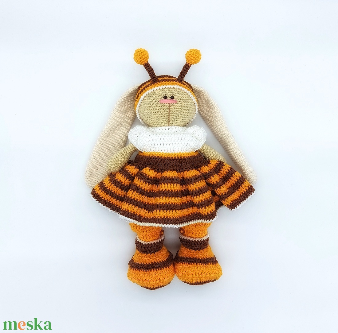 Nagy amigurumi nyuszihoz való méhecskés ruha szett - játék & sport - baba & babaház - babaruha, babakellék - Meska.hu Nagy amigurumi nyuszihoz való méhecskés ruha szett - játék & sport - baba & babaház - babaruha, babakellék - Meska.hu