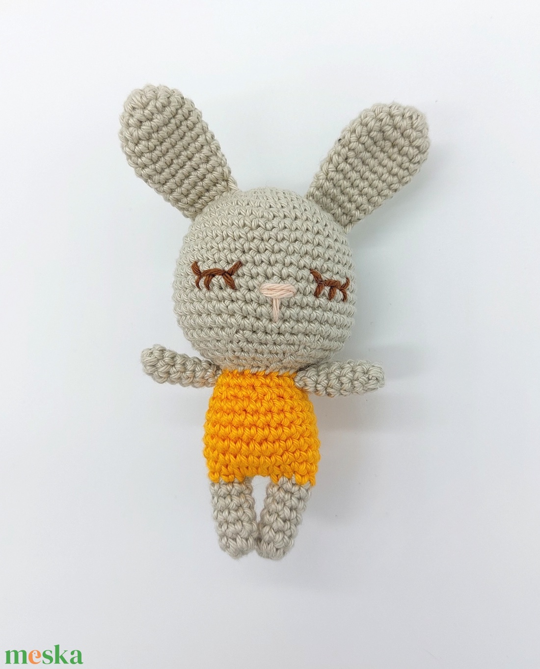 Pici amigurumi nyuszi - játék & sport - plüssállat & játékfigura - nyuszi - Meska.hu Pici amigurumi nyuszi - játék & sport - plüssállat & játékfigura - nyuszi - Meska.hu