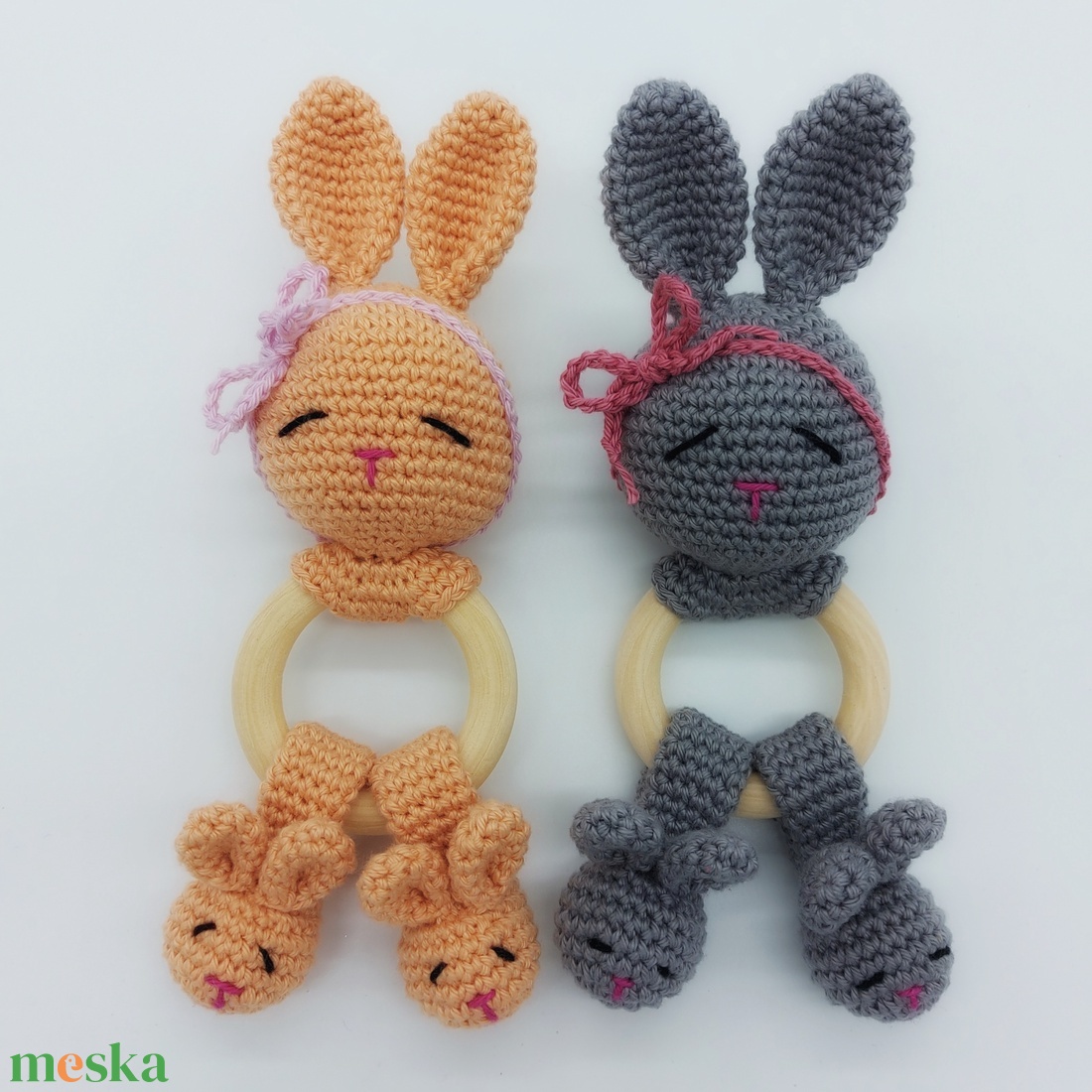 Boldog babavilág Amigurumi nyuszis csörgők - játék & sport - 3 éves kor alattiaknak - csörgő - Meska.hu Boldog babavilág Amigurumi nyuszis csörgők - játék & sport - 3 éves kor alattiaknak - csörgő - Meska.hu