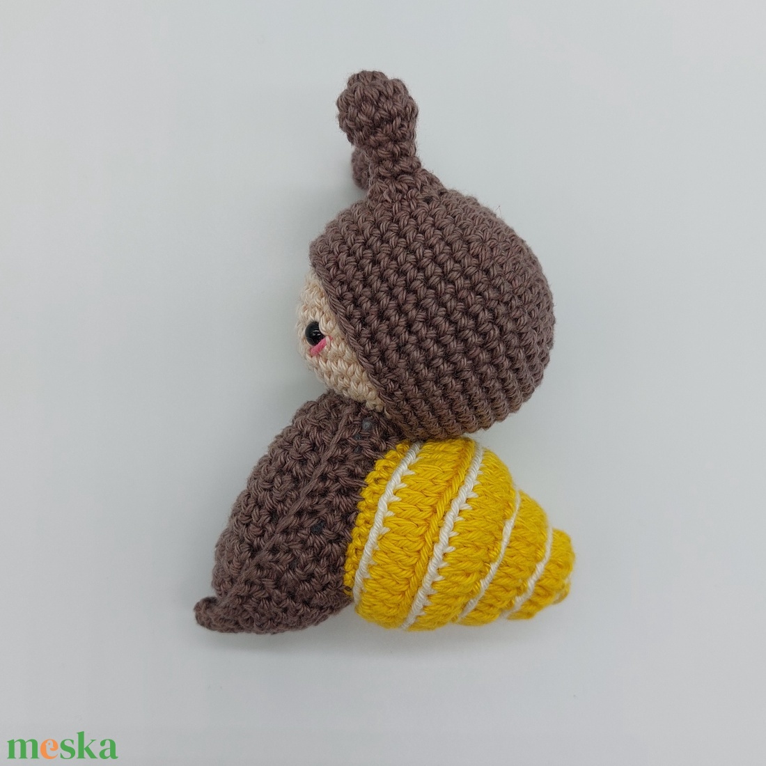 Aki mindig otthon van Amigurumi csiga - játék & sport - plüssállat & játékfigura - csiga - Meska.hu Aki mindig otthon van Amigurumi csiga - játék & sport - plüssállat & játékfigura - csiga - Meska.hu