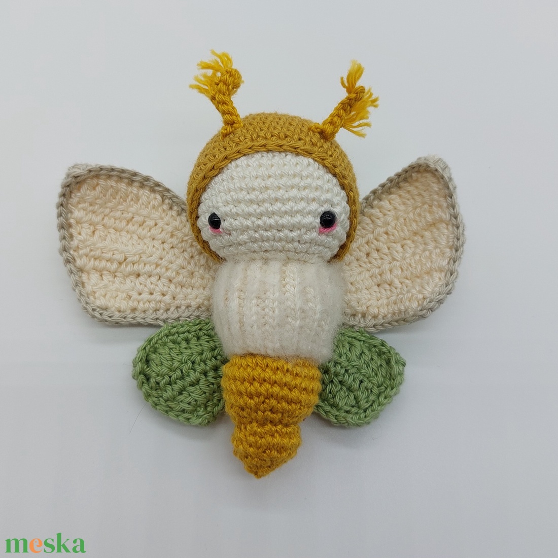 Csodás átalakulás Amigurumi molylepke - játék & sport - plüssállat & játékfigura - más figura - Meska.hu Csodás átalakulás Amigurumi molylepke - játék & sport - plüssállat & játékfigura - más figura - Meska.hu