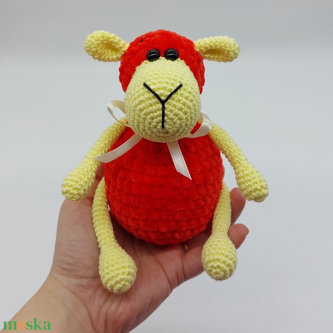 Pihe-puha amigurumi bárányka - játék & sport - plüssállat & játékfigura - plüss bárány - Meska.hu Pihe-puha amigurumi bárányka - játék & sport - plüssállat & játékfigura - plüss bárány - Meska.hu