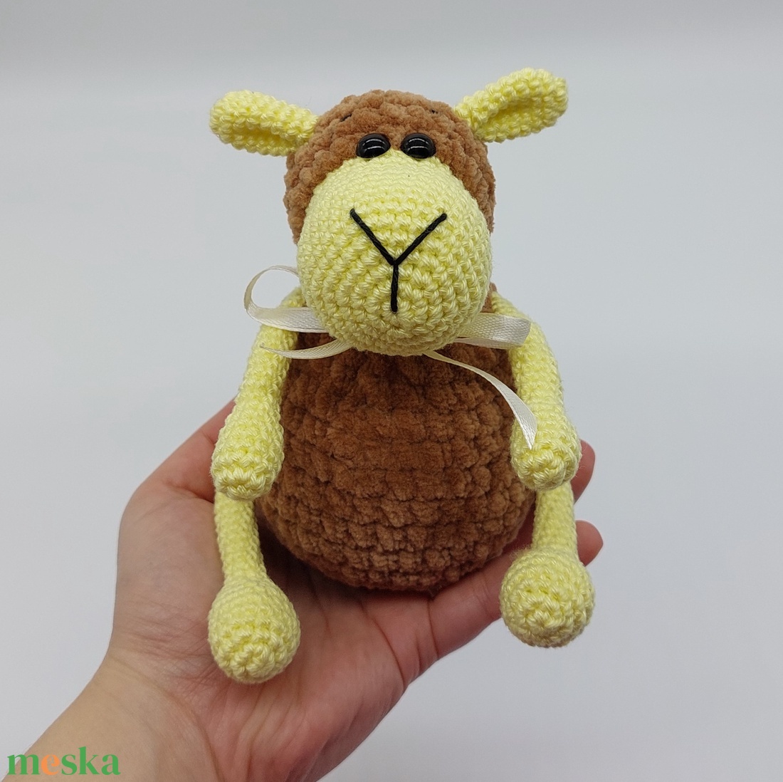 Pihe-puha amigurumi bárányka - játék & sport - plüssállat & játékfigura - plüss bárány - Meska.hu