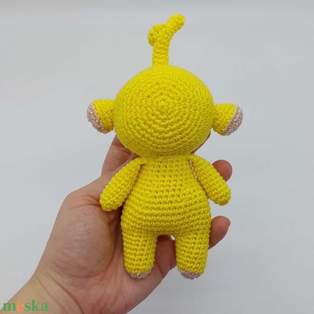 Sárga kis amigurumi figura - játék & sport - plüssállat & játékfigura - más figura - Meska.hu Sárga kis amigurumi figura - játék & sport - plüssállat & játékfigura - más figura - Meska.hu