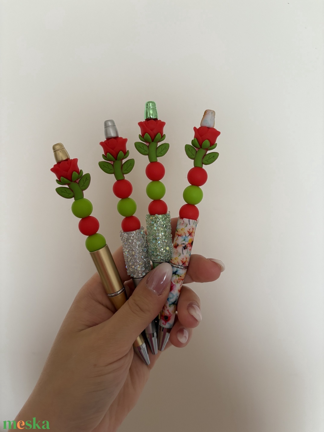 Piros rózsás toll - otthon & életmód - papír, írószer - ceruza & toll - Meska.hu