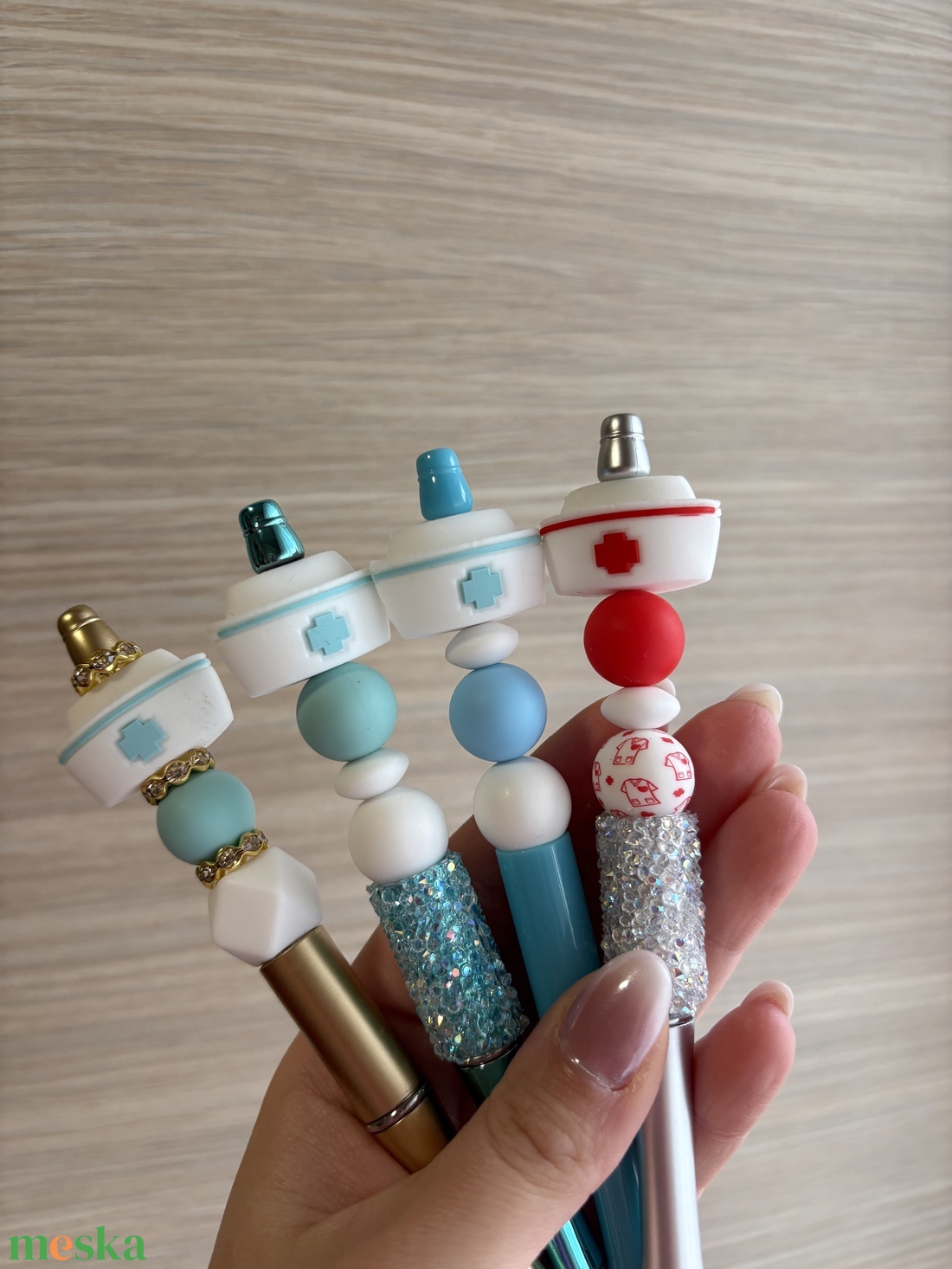 Nővér sapkás különleges toll - otthon & életmód - papír, írószer - ceruza & toll - Meska.hu