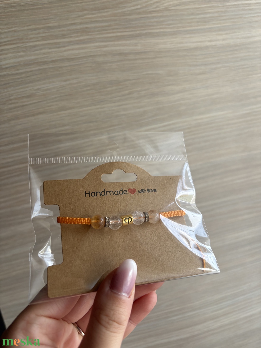 Makramé karkötő - kos medállal - ékszer - karkötő - fonott karkötő - Meska.hu