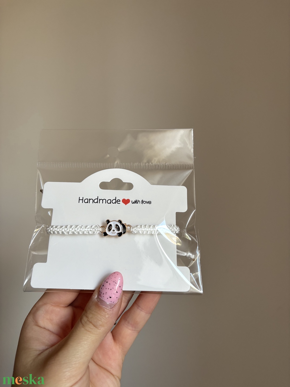 Pandás makramé karkötő - ékszer - karkötő - fonott karkötő - Meska.hu