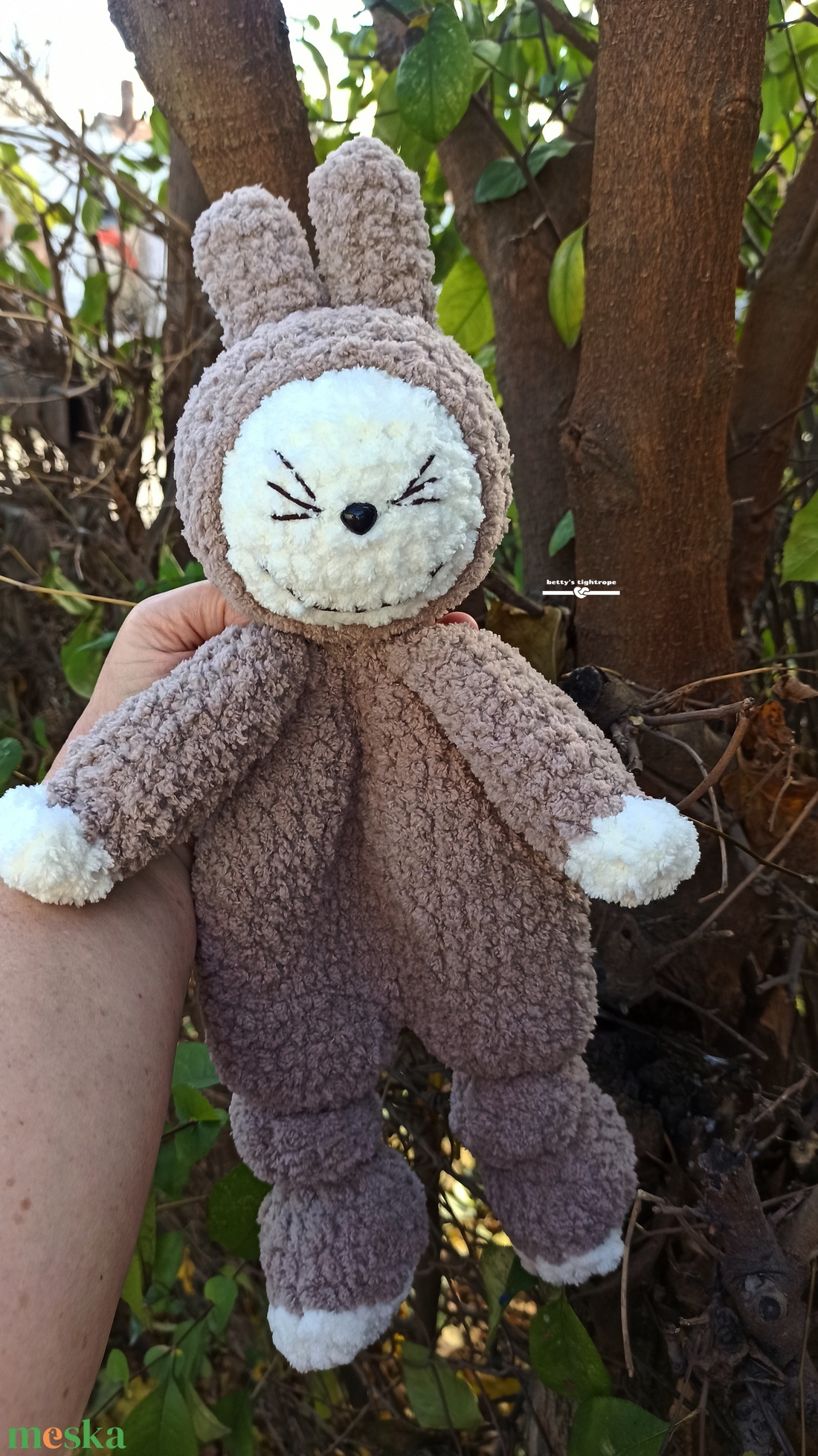 Horgolt nyuszi szundipajti  - játék & sport - plüssállat & játékfigura - nyuszi - Meska.hu