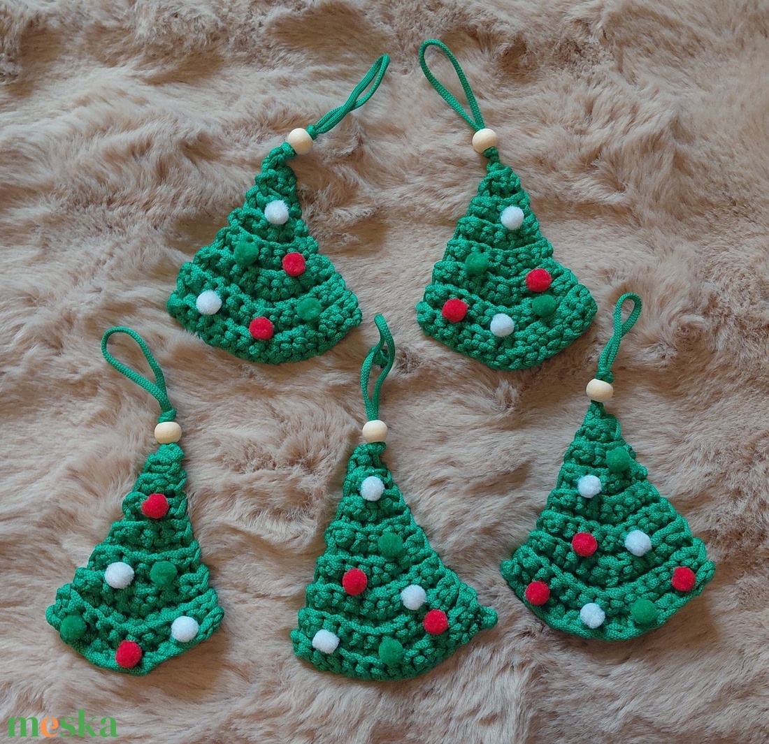 Fenyődísz - karácsony - karácsonyi lakásdekoráció - karácsonyfadíszek - Meska.hu