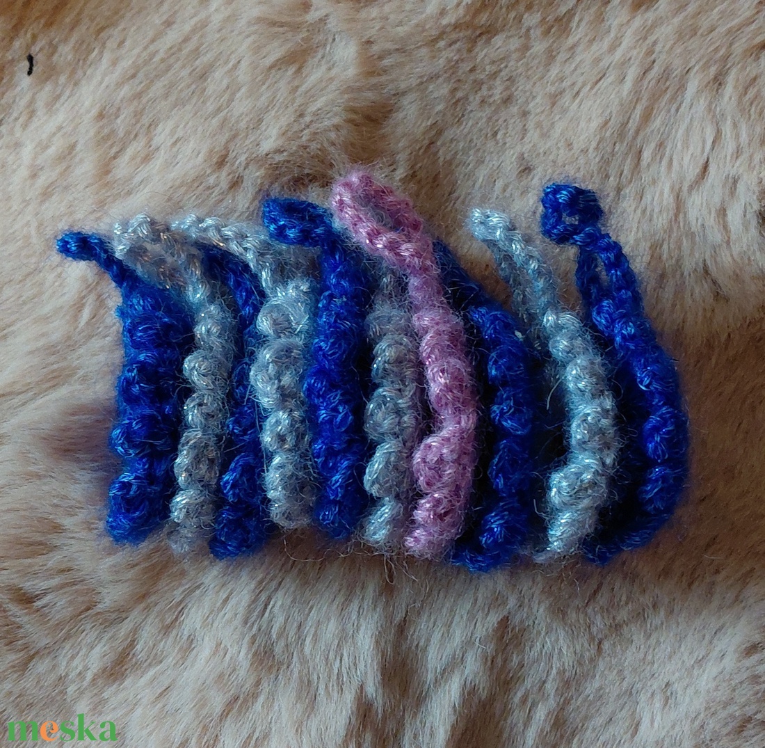 Horgoltdekoráció  - karácsony - karácsonyi lakásdekoráció - karácsonyi lakásdíszek - Meska.hu