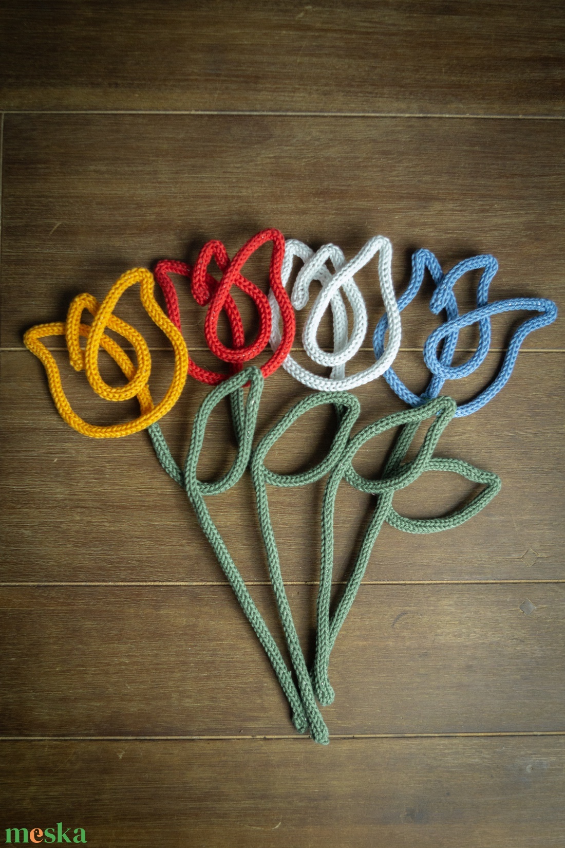 Tulipán Tricotin virág - otthon & életmód - dekoráció - virágdísz és tartó - csokor & virágdísz - Meska.hu Tulipán Tricotin virág - otthon & életmód - dekoráció - virágdísz és tartó - csokor & virágdísz - Meska.hu