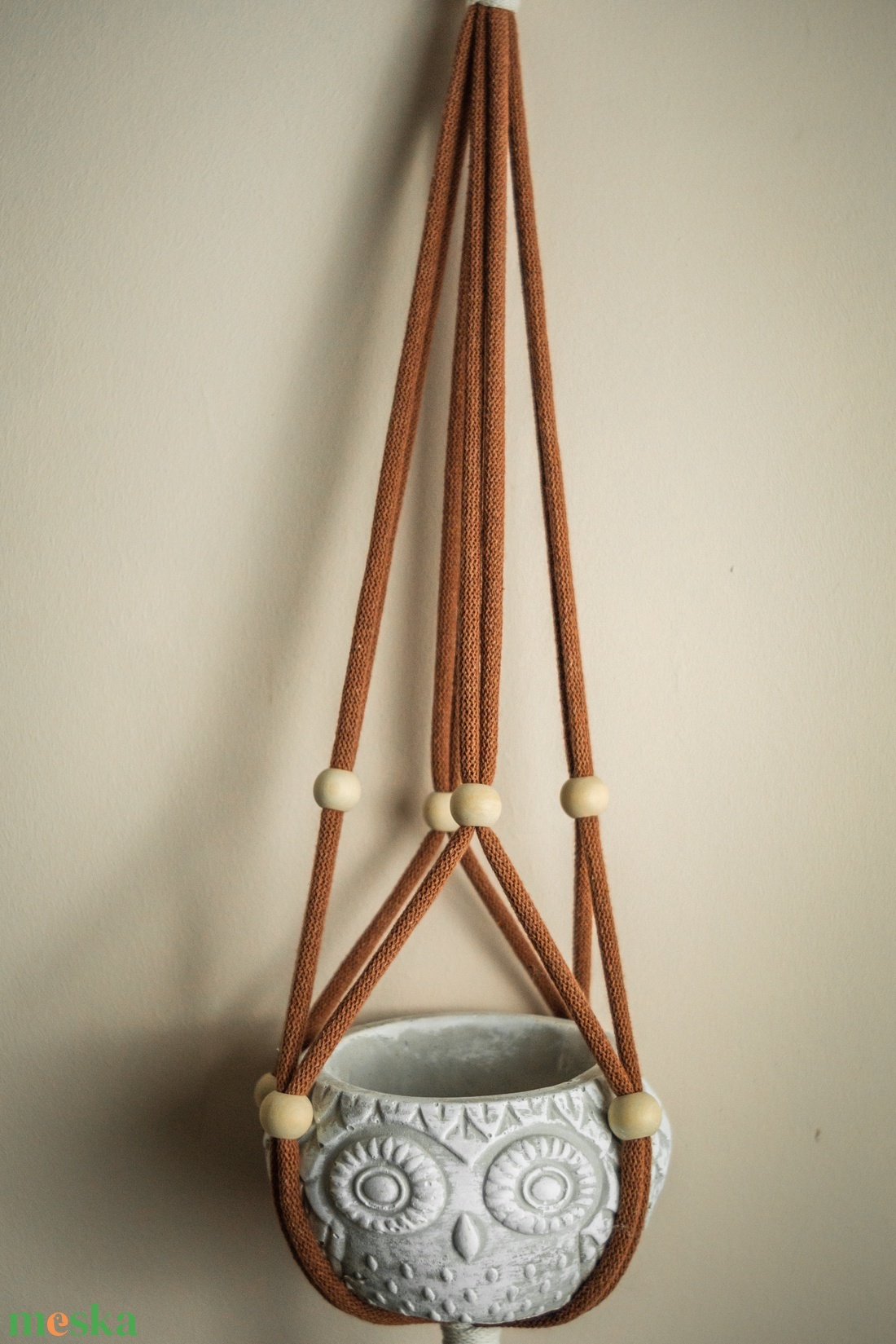 Makramé minimál virágtartó  - otthon & életmód - dekoráció - virágdísz és tartó - virágtartó - Meska.hu