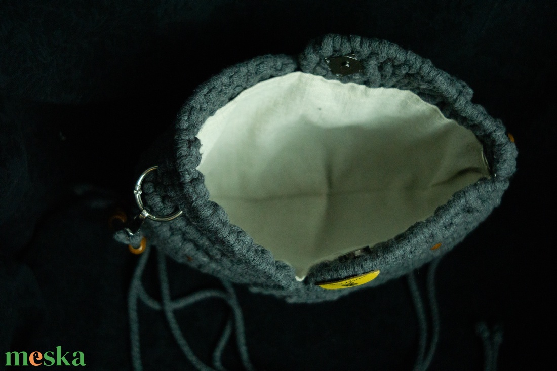  Makramé csiga táska - táska & tok - kézitáska & válltáska - vállon átvethető táska - Meska.hu