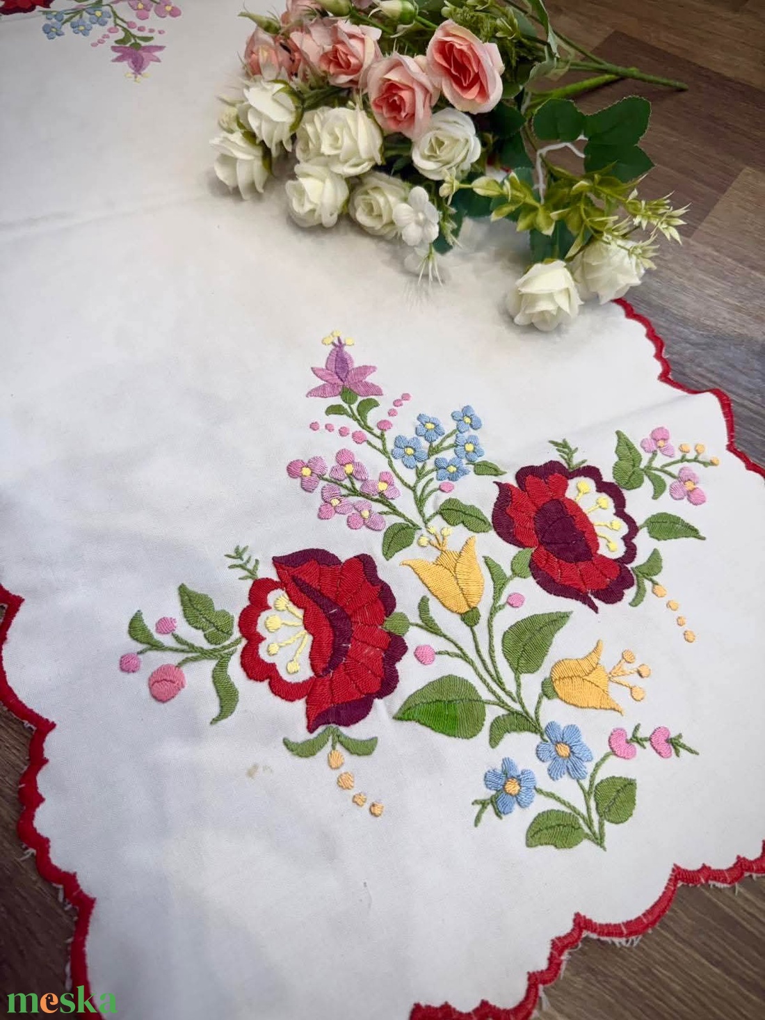 Vintage asztali futó  - otthon & életmód - lakástextil - abrosz, terítő - asztalfutó - Meska.hu