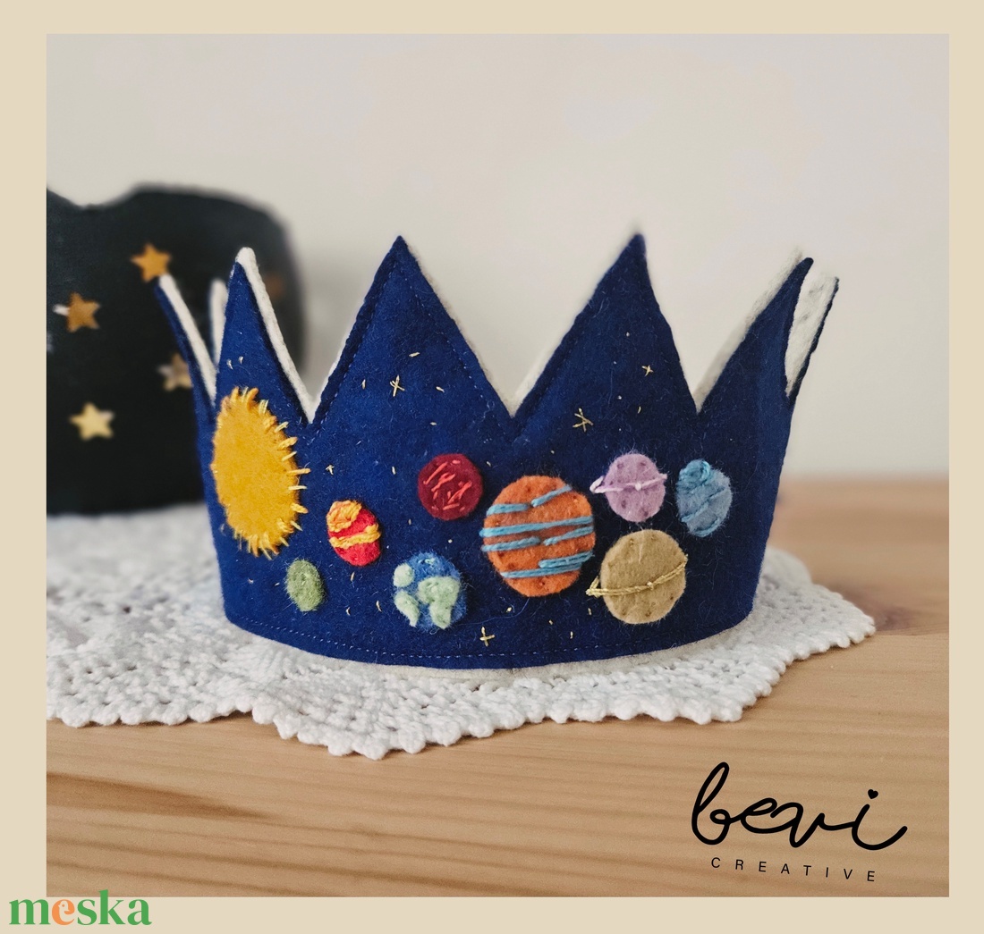 Univerzum korona  - játék & sport - szerepjáték - Meska.hu