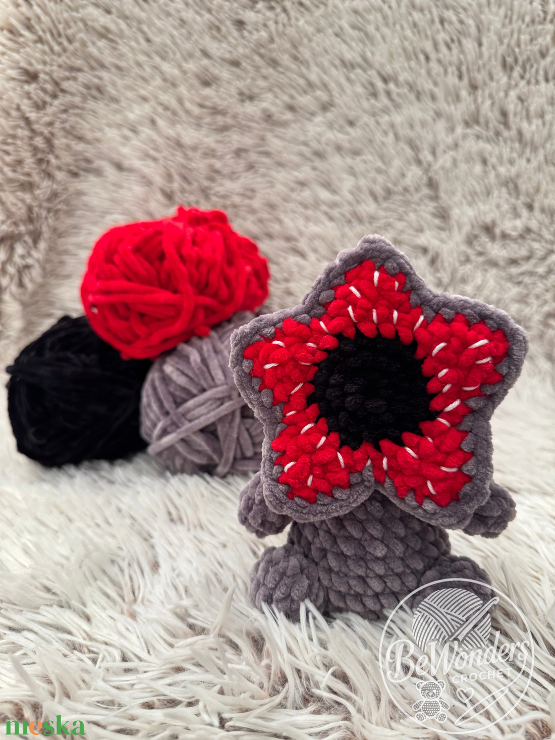 Horgolt baby demogorgon plüss - Stranger things figura - játék & sport - plüssállat & játékfigura - plüss mesefigurák - Meska.hu