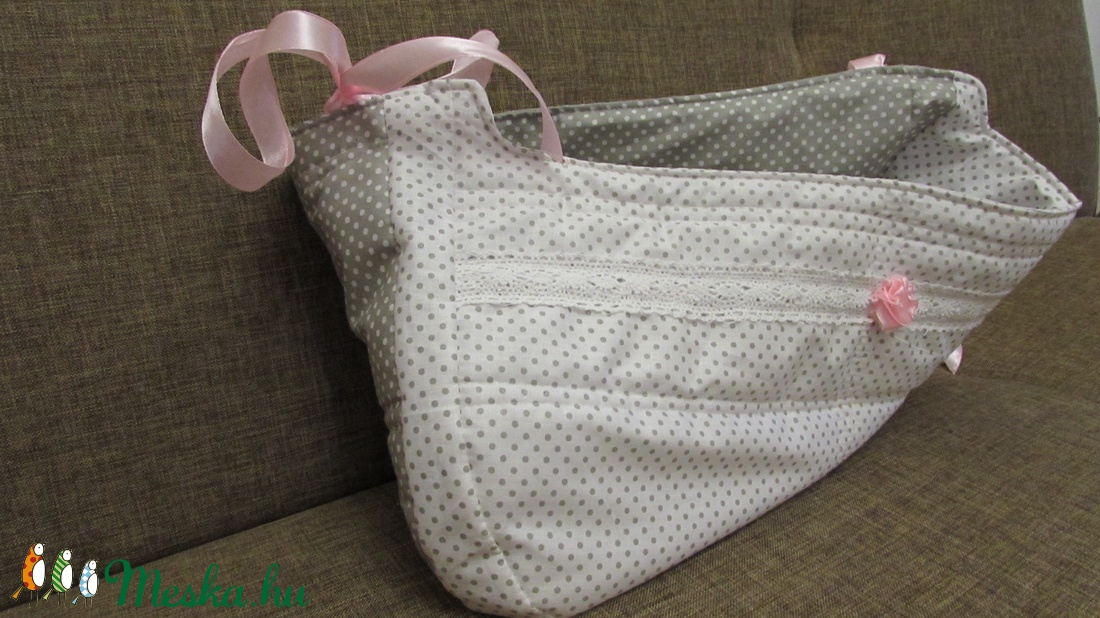 Kiságyra akasztható pelenkatartó, tároló -  - Meska.hu