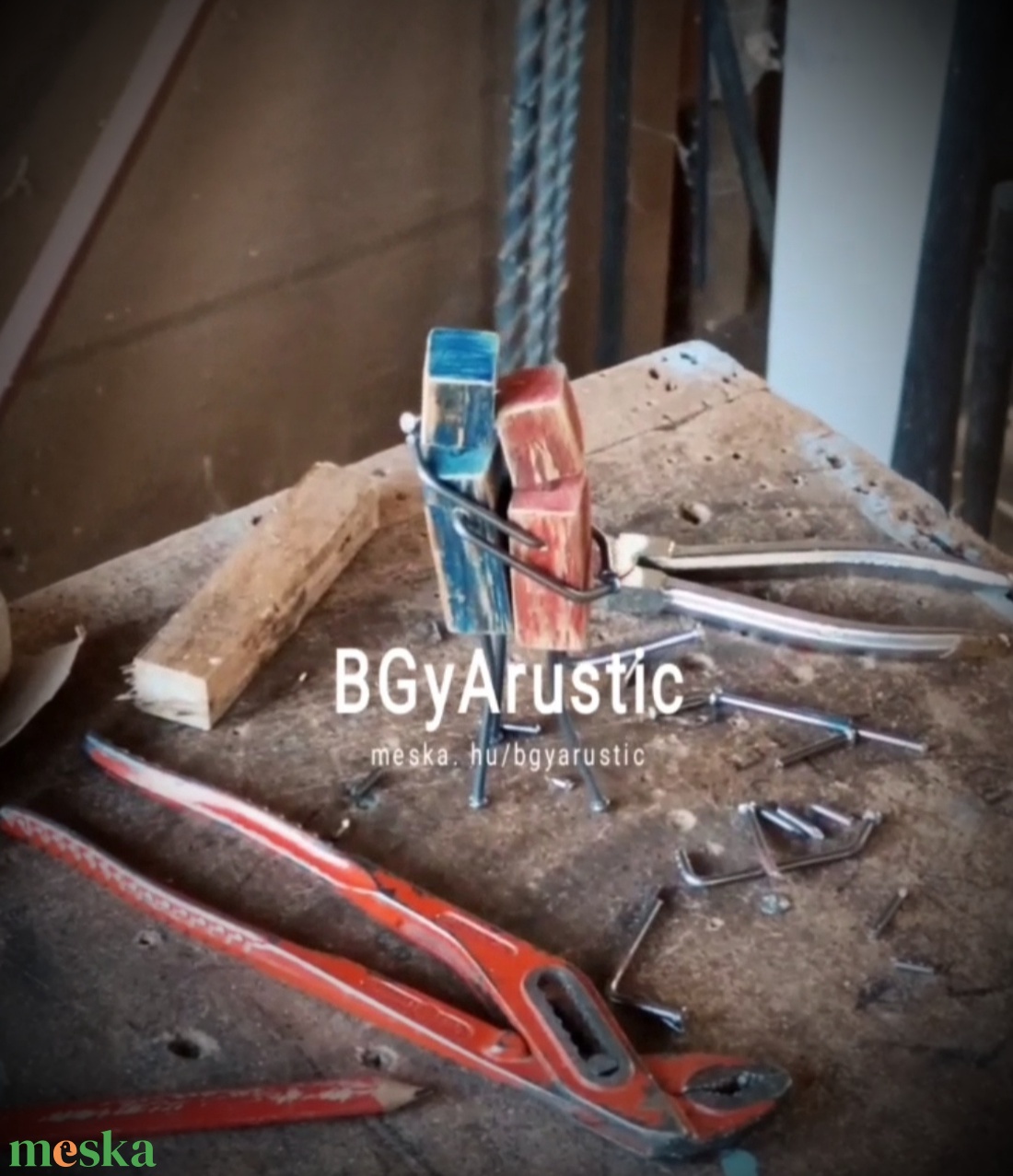 Rusztikus fa dekorációs figura - otthon & életmód - dekoráció - asztal és polc dekoráció - asztaldísz - Meska.hu