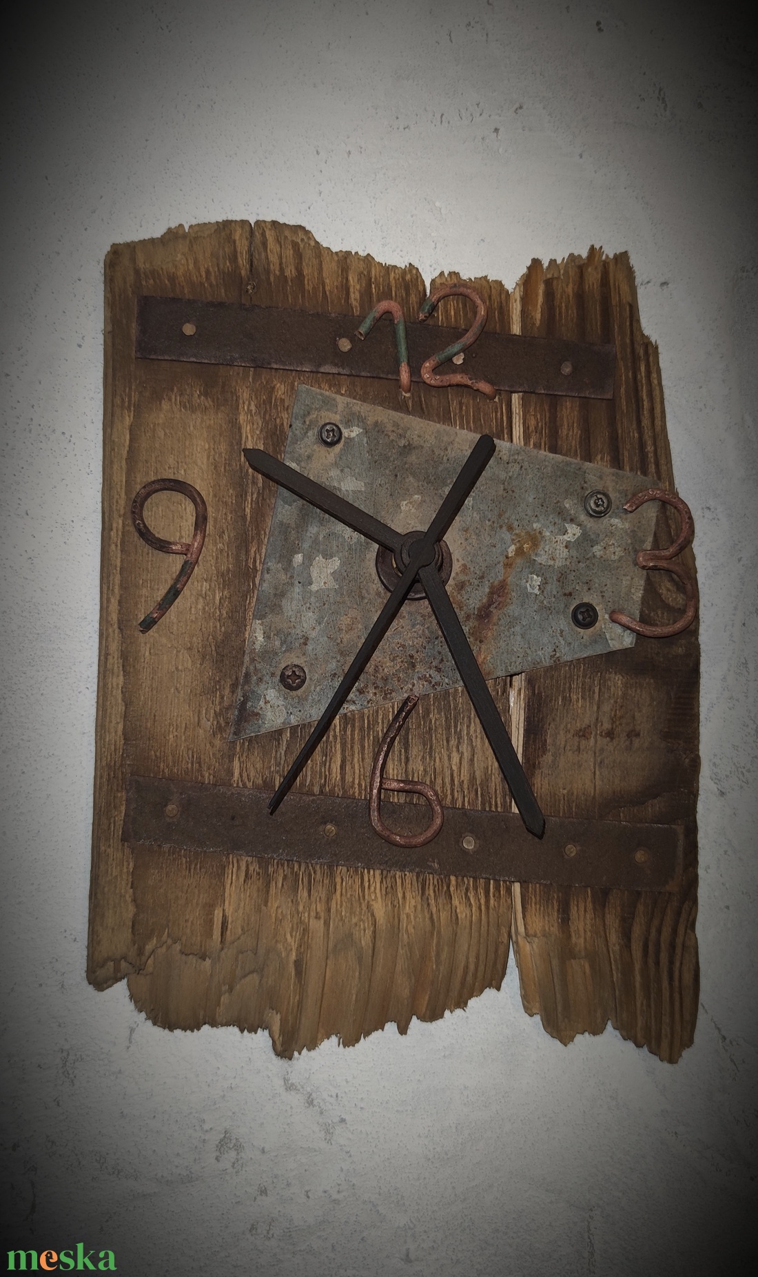 Rusztikus stílusú falióra - otthon & életmód - dekoráció - fali és függő dekoráció - falióra & óra - Meska.hu