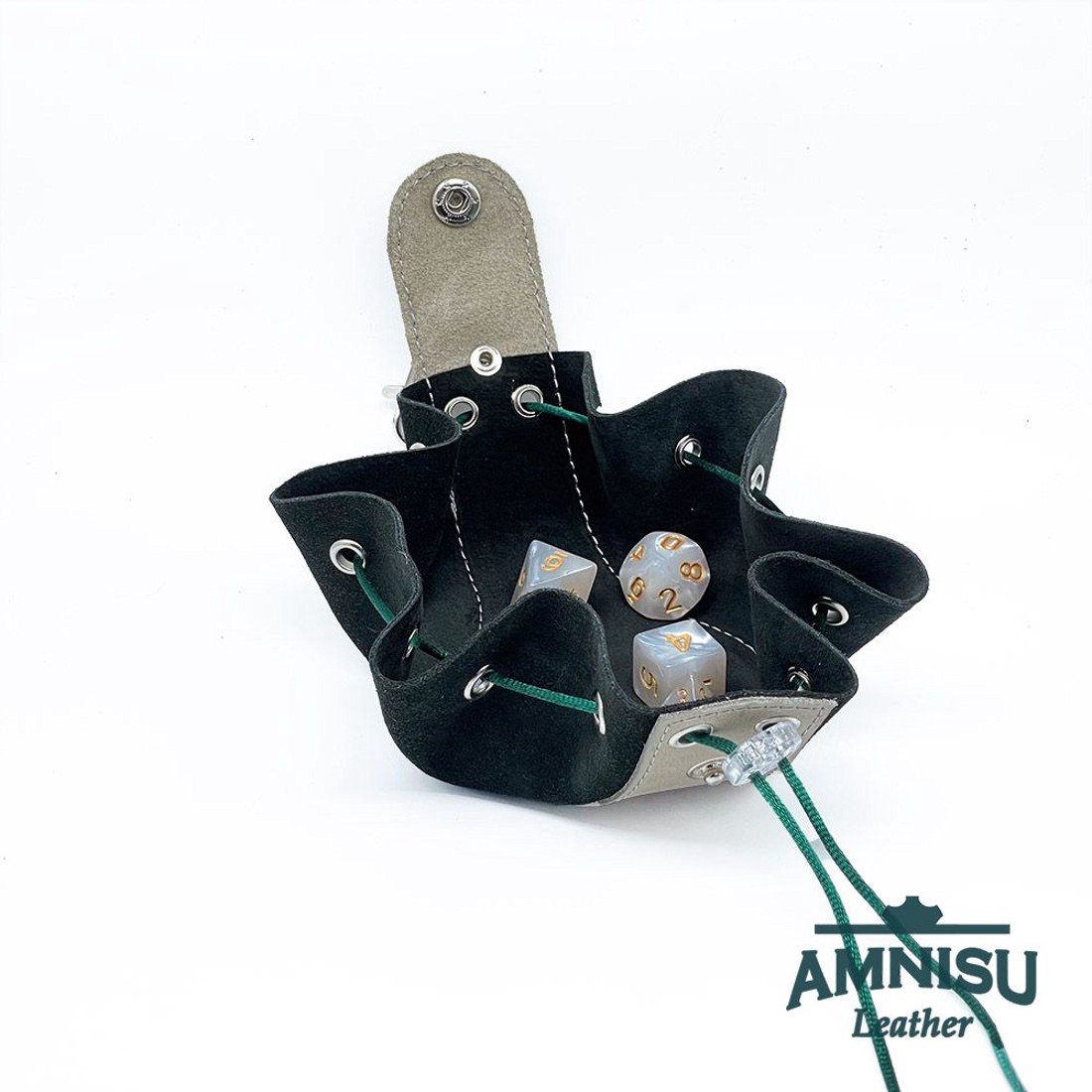 Szürke - fekete bőr mini 2in1 szütyő és kockatálca N8014-8018 - játék & sport - táblajáték és kártyajáték - társasjátékok - dobókocka - Meska.hu