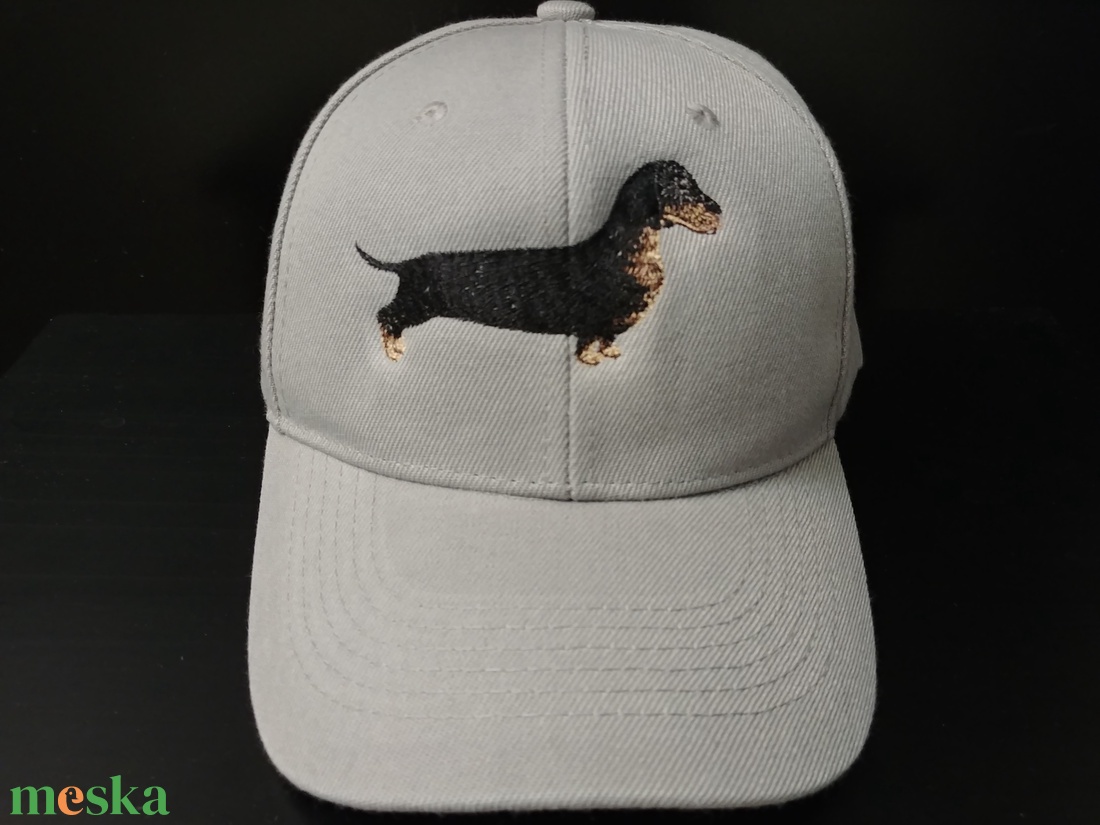 Tacskó Kutya Design Gépi Hímzésű Férfi, Női Baseball Sapka  - ruha & divat - sál, sapka, kendő - sapka - Meska.hu Tacskó Kutya Design Gépi Hímzésű Férfi, Női Baseball Sapka  - ruha & divat - sál, sapka, kendő - sapka - Meska.hu