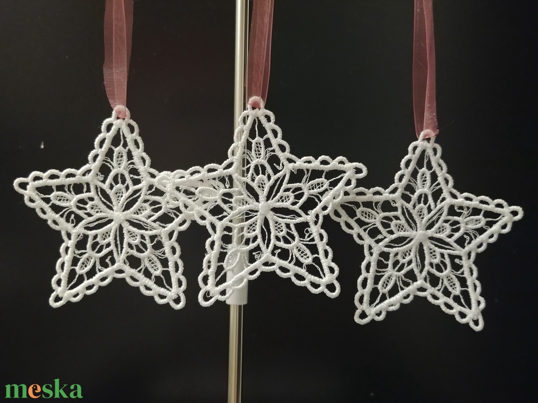 3 db Csillag Karácsonyfadísz, Szabadon Álló Csipke Gépi Hímzéssel, 3 színben - karácsony - karácsonyi lakásdekoráció - karácsonyfadíszek - Meska.hu 3 db Csillag Karácsonyfadísz, Szabadon Álló Csipke Gépi Hímzéssel, 3 színben - karácsony - karácsonyi lakásdekoráció - karácsonyfadíszek - Meska.hu