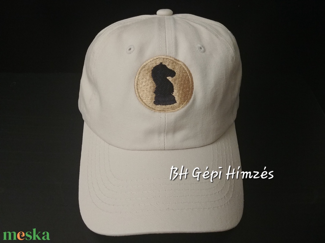 Sakk Ló Design Gépi Hímzésű Férfi, Női Baseball Sapka - ruha & divat - sál, sapka, kendő - sapka - Meska.hu