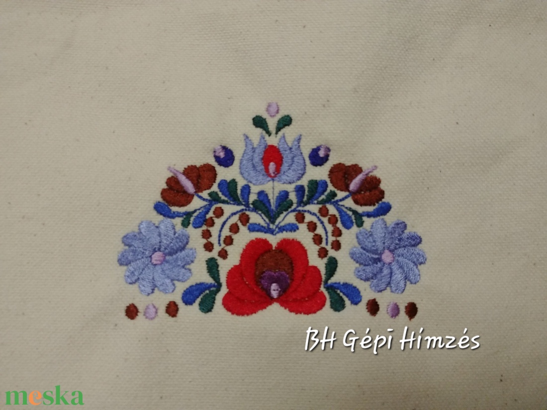 Vászontáska Népművészeti Matyó Design Gépi Hímzéssel - táska & tok - kézitáska & válltáska - kézitáska - Meska.hu