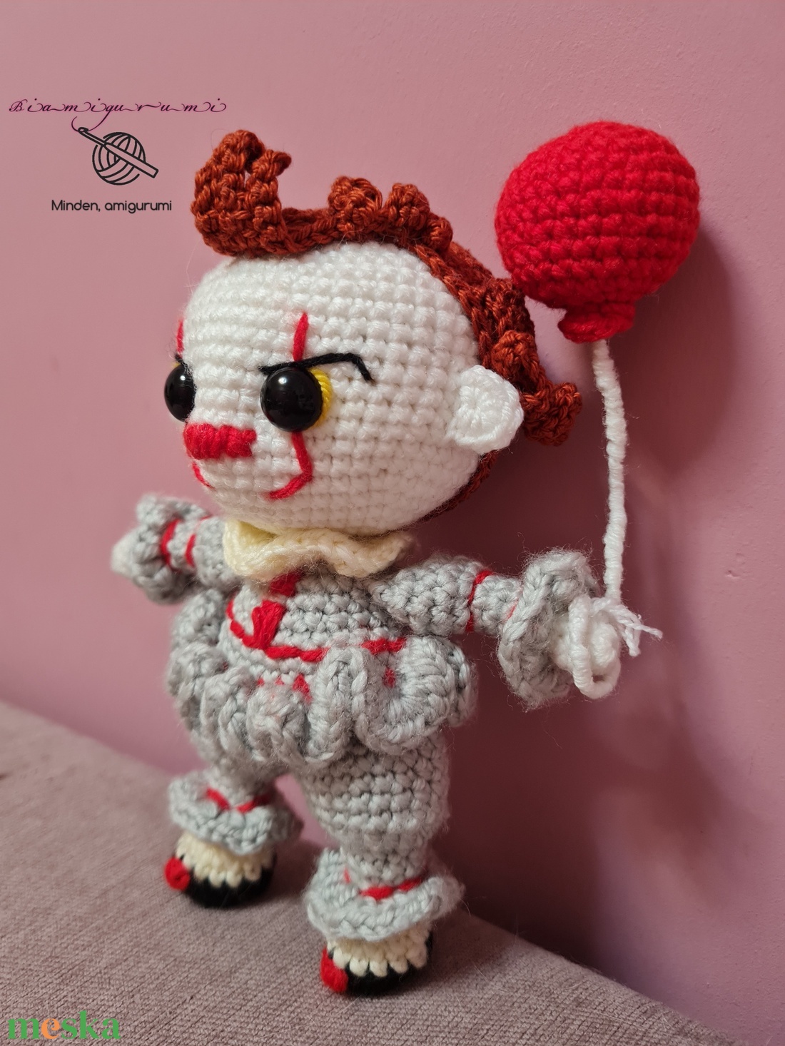 Pennywise lufival - kellékek & szerszámok - dekorációs kellékek - figurák - Meska.hu Pennywise lufival - kellékek & szerszámok - dekorációs kellékek - figurák - Meska.hu