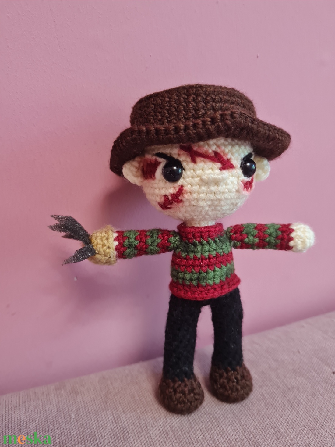 Freddy Krueger - otthon & életmód - dekoráció - halloween - halloweeni figurák - Meska.hu Freddy Krueger - otthon & életmód - dekoráció - halloween - halloweeni figurák - Meska.hu
