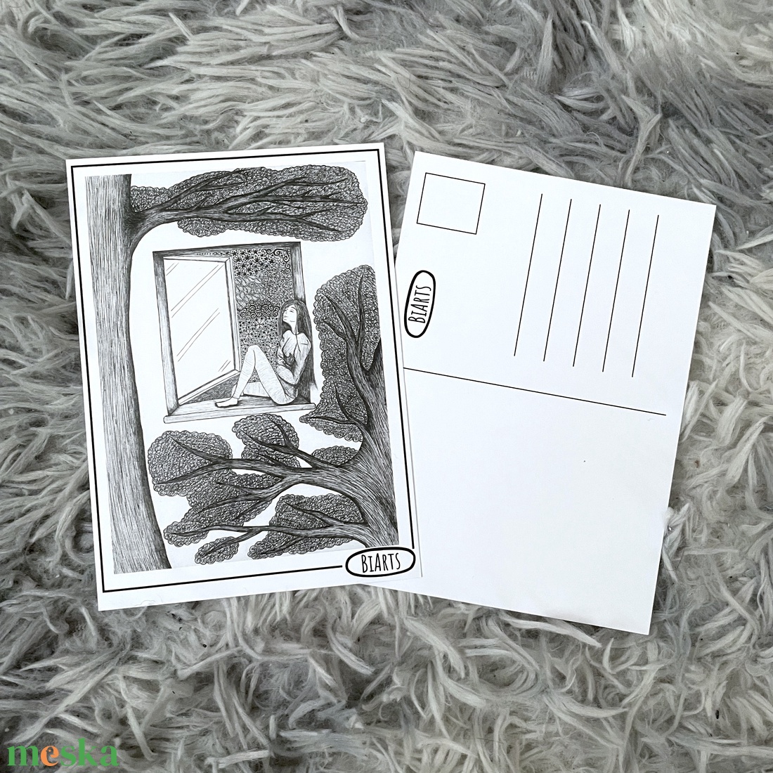 Ablakban ülő lány képeslap - otthon & életmód - papír, írószer - ajándékozás kellékei - képeslap, üdvözlőlap - Meska.hu