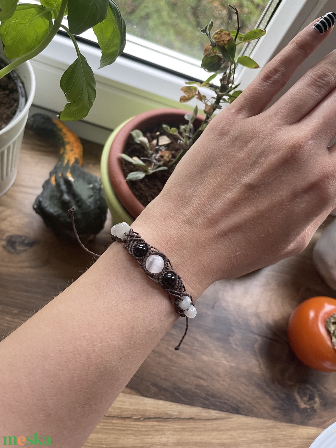 Makramé karkötő - ékszer - karkötő - ásványkarkötő - Meska.hu