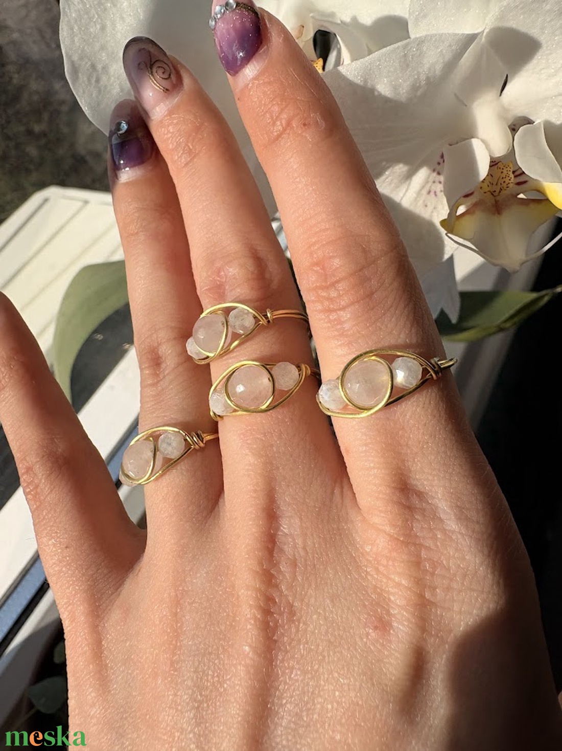 Sárgaréz gyűrű rózsakvarccal és hegyikristállyal � romantikus tavaszi ásványékszer - ékszer - gyűrű - vékony gyűrű - Meska.hu