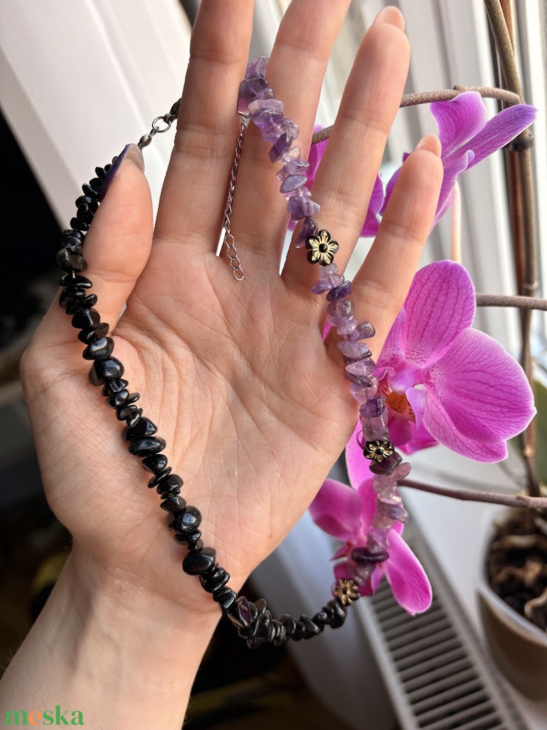 Ametiszt�Obszidián ásvány nyaklánc virág díszekkel � elegáns kézműves női ékszer - ékszer - nyaklánc - gyöngyös nyaklánc - Meska.hu