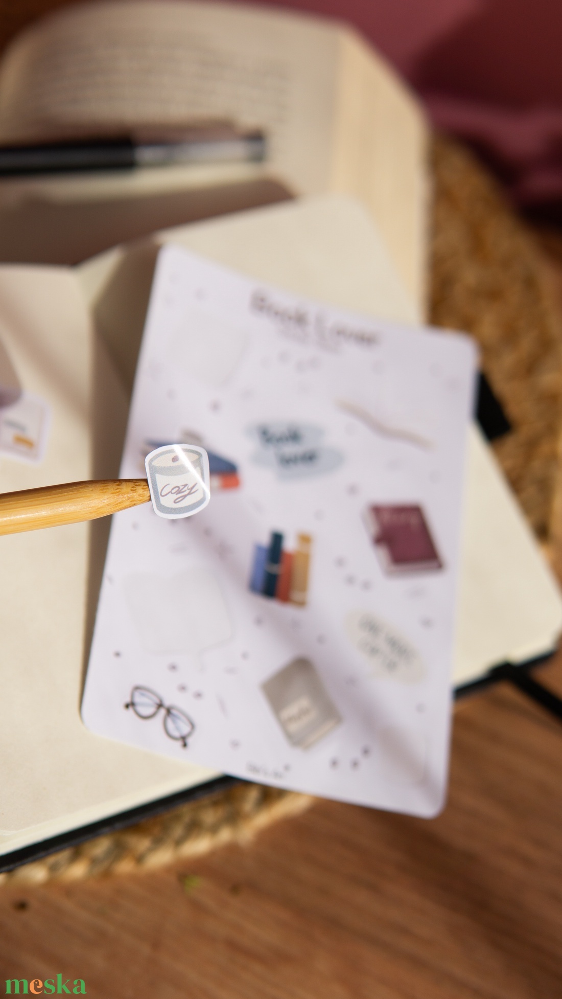 Book lover - matricaív - otthon & életmód - papír, írószer - matrica, matrica csomag - Meska.hu