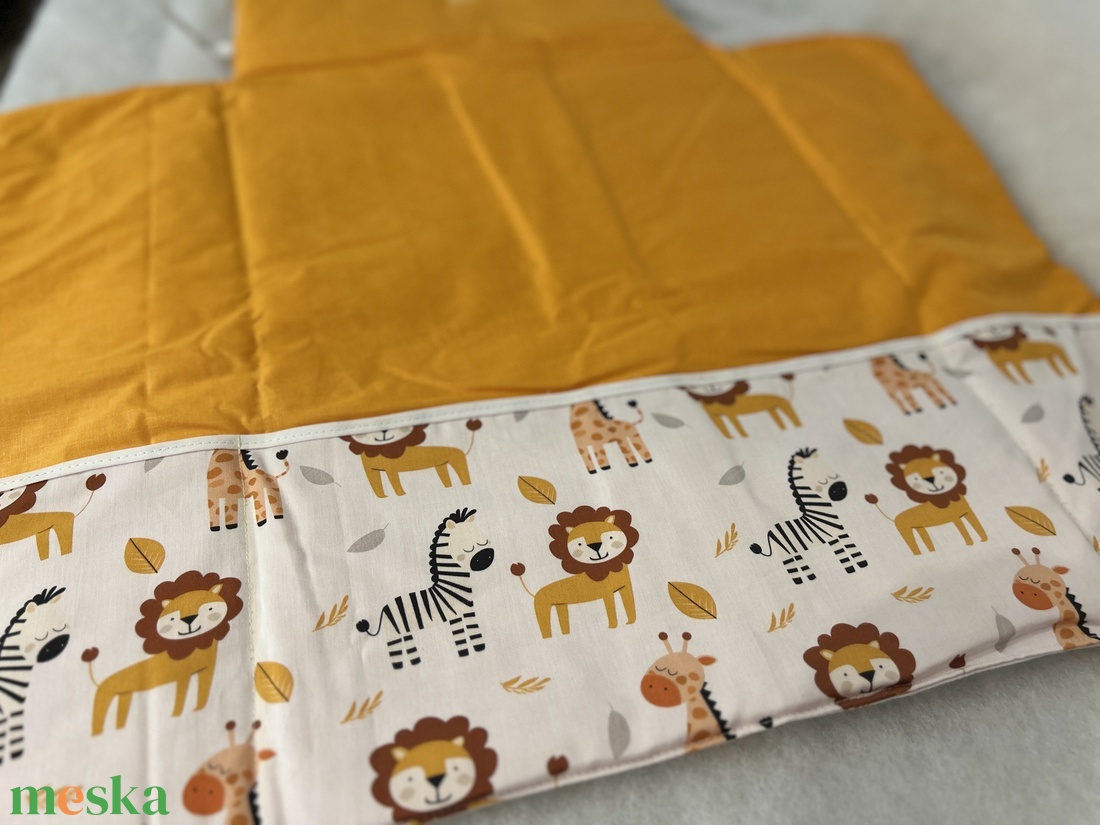 Pelenkázó alátét oroszlán - baba - mama - pelenkázó, babafürdető kellékek - pelenkázó alátét - Meska.hu