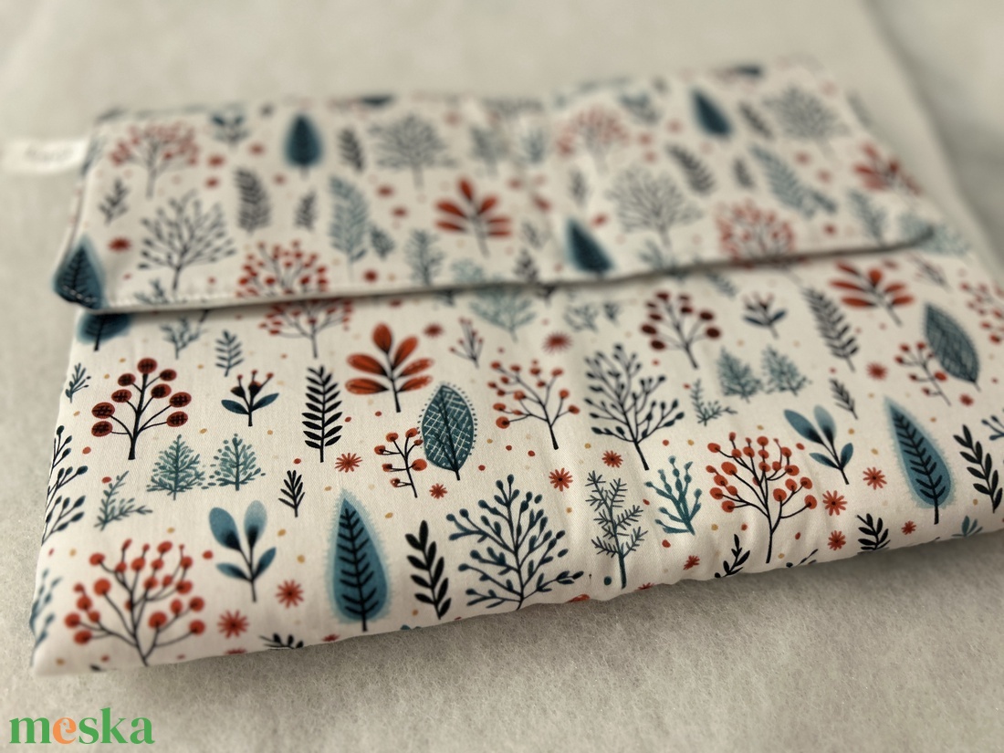 Pelenkázó alátét tél - baba - mama - pelenkázó, babafürdető kellékek - pelenkázó alátét - Meska.hu