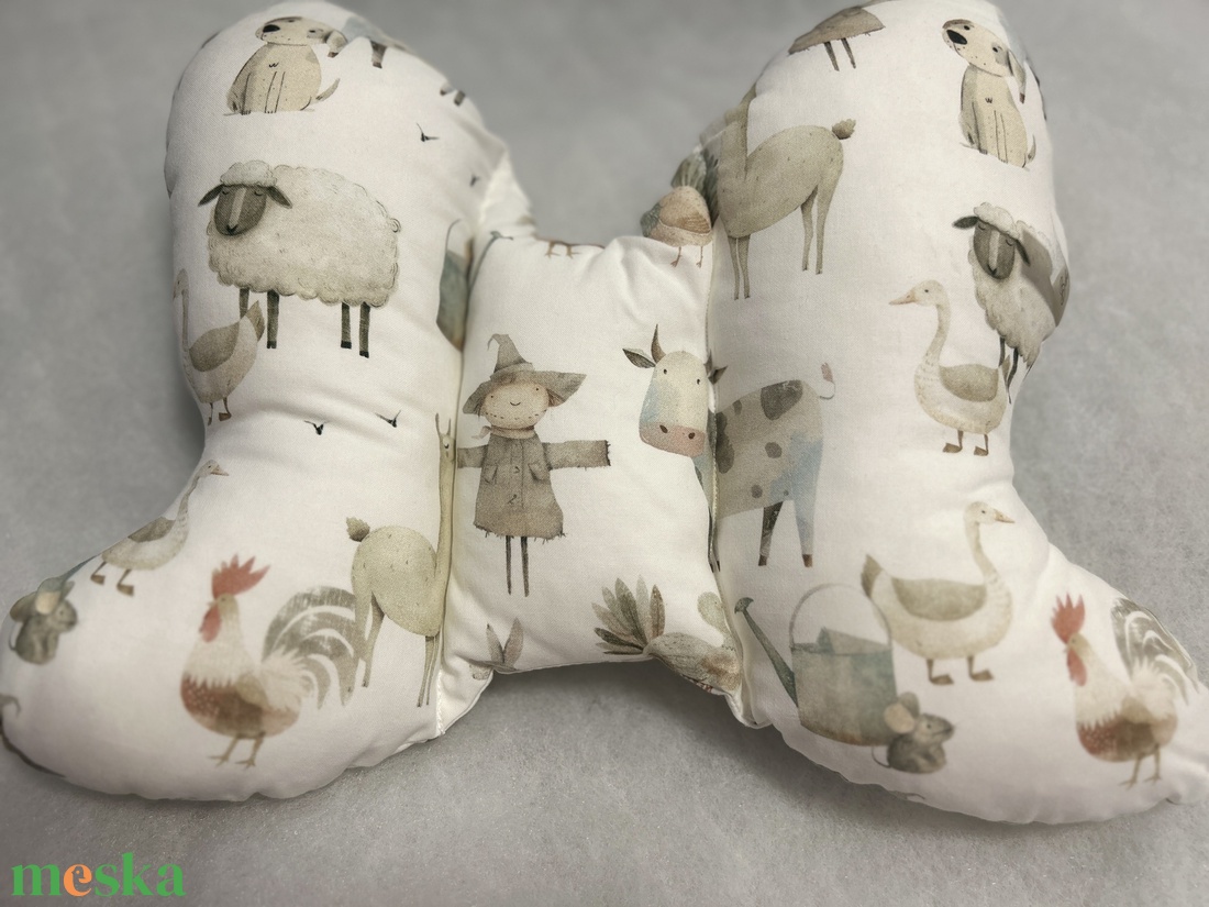 Pillangó párna farm - baba - mama - szoptatási, etetési kellékek - szoptatós párna, kismama párna - Meska.hu